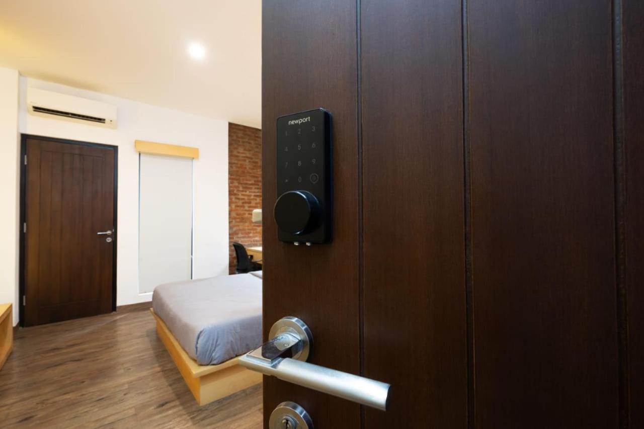Legacy Residence Syariah Джакарта Экстерьер фото